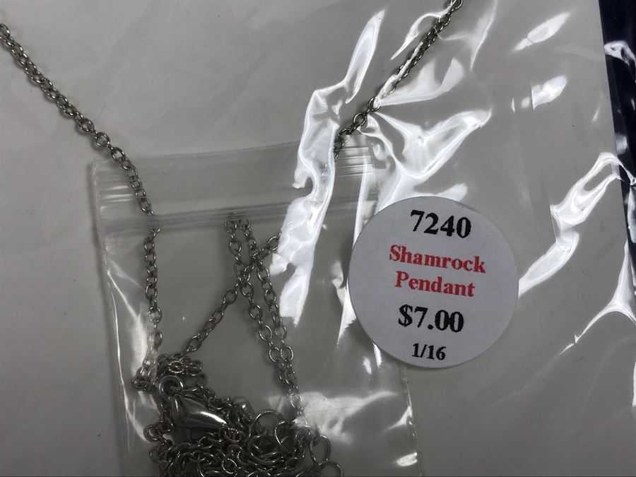 (66) Piece Lot Of New Irish Costume Jewelry Retails $434 [Photo 13]