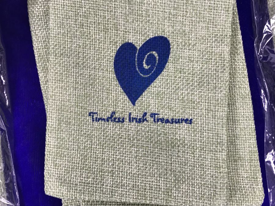 (28) Timeless Irish Treasures Pouch Bags [Photo 3]