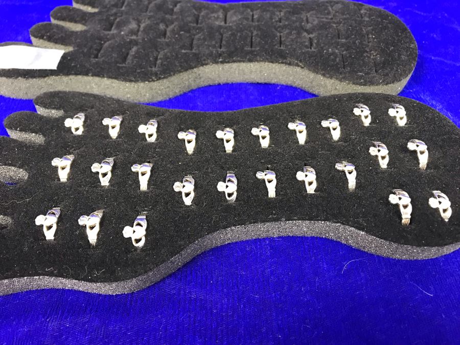(25) Sterling Silver Irish Toe Rings With Pair Of Toe Ring Displays Retails $300 [Photo 7]