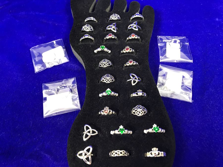 (29) Sterling Silver Irish Toe Rings With Toe Ring Display Retails Over $350 [Photo 5]