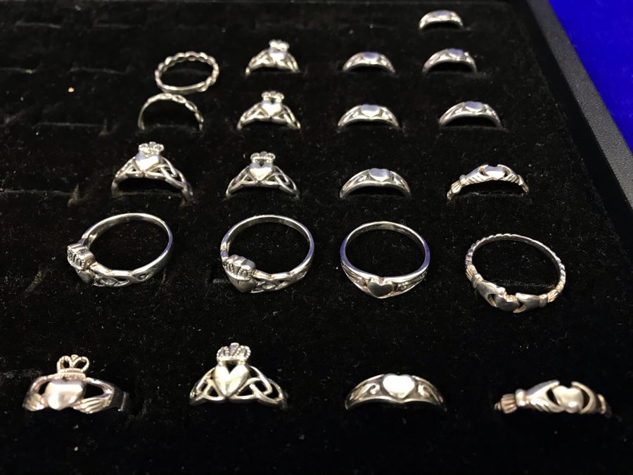 (21) Sterling Silver Rings Various Sizes With Ring Display Tray [Photo 8]