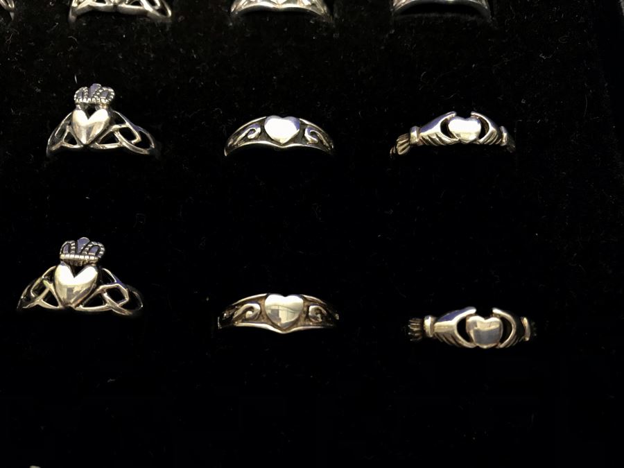 (21) Sterling Silver Rings Various Sizes With Ring Display Tray [Photo 6]