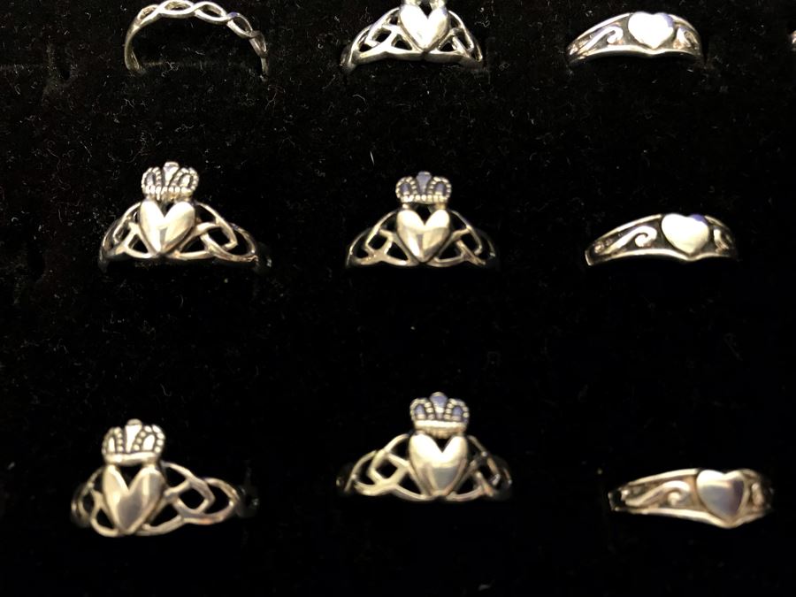 (21) Sterling Silver Rings Various Sizes With Ring Display Tray [Photo 5]