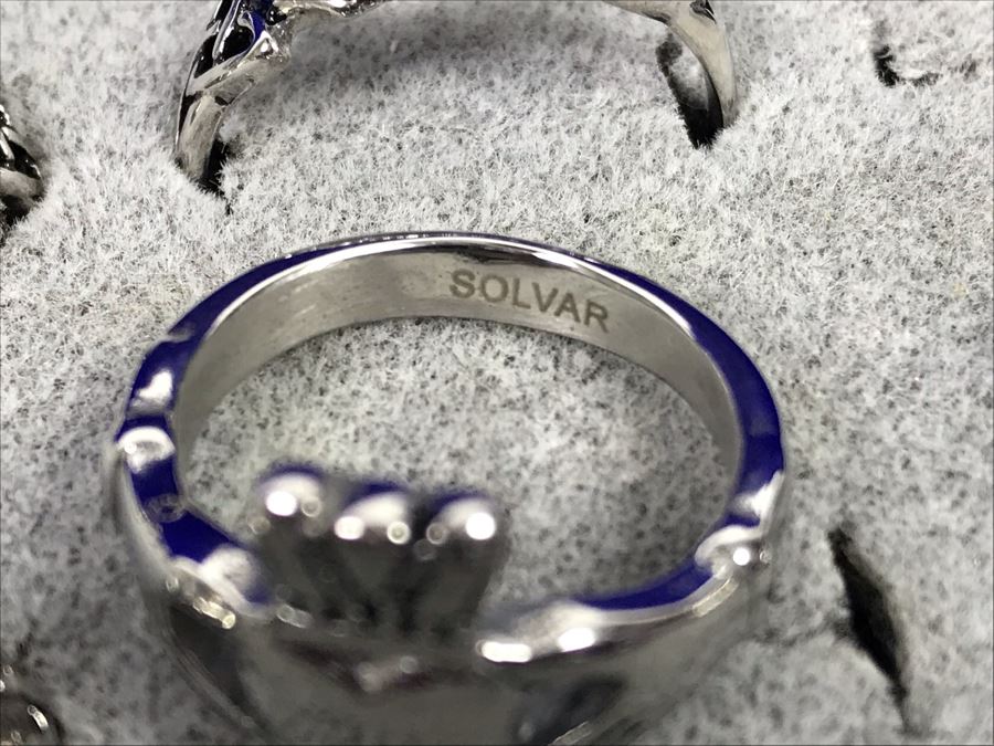 Collection Of Various Irish Solvar And Stainless Steel Rings Various Sizes With Ring Display Tray [Photo 6]