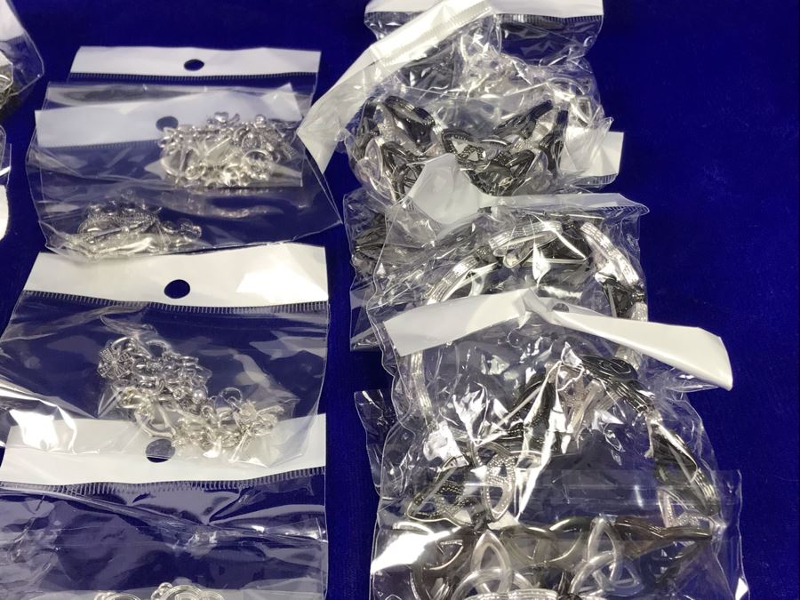 (24) Piece New Irish Costume Jewelry Lot [Photo 7]