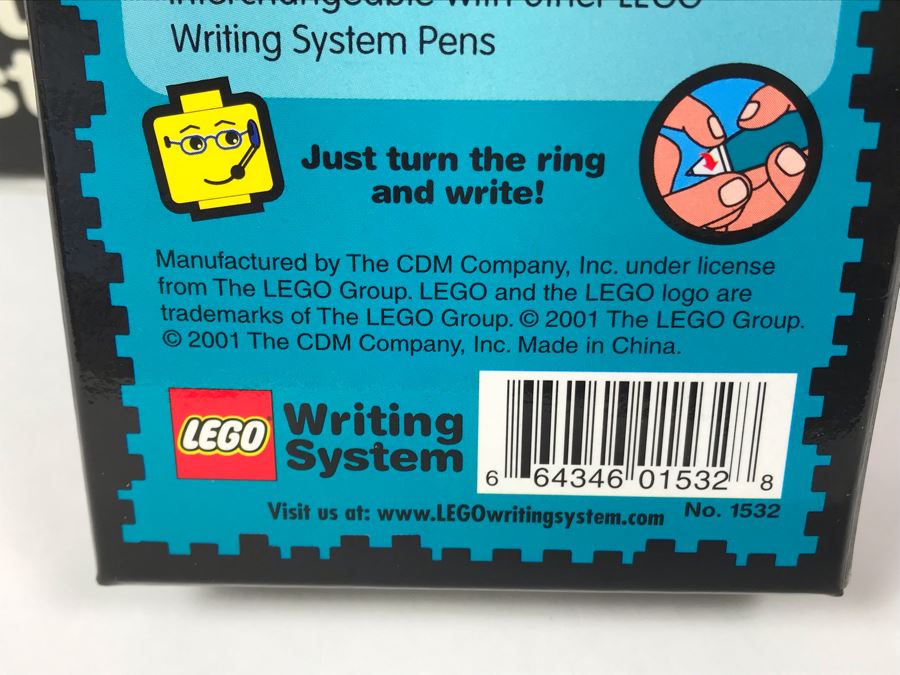 New 2001 LEGO Writing System Writing System Pens: Legoland Pen, Aquazone Pen, Faces Pen, Knights' Kingdom Pen Merchandiser Store Display By The CDM Company - 24 Pens [Photo 18]