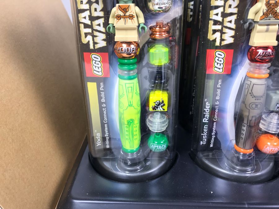 New 2003 LEGO Star Wars Writing System Writing System Pens: Yoda Pens, Tusken Raider Pens, Obi-Wan Kenobi Pens, Stormtrooper Pens, Paploo Pens, Luke Skywalker Pens Merchandiser Store Display By The CDM Company - 23 Pens Total - Missing One Paploo Pen [Photo 11]