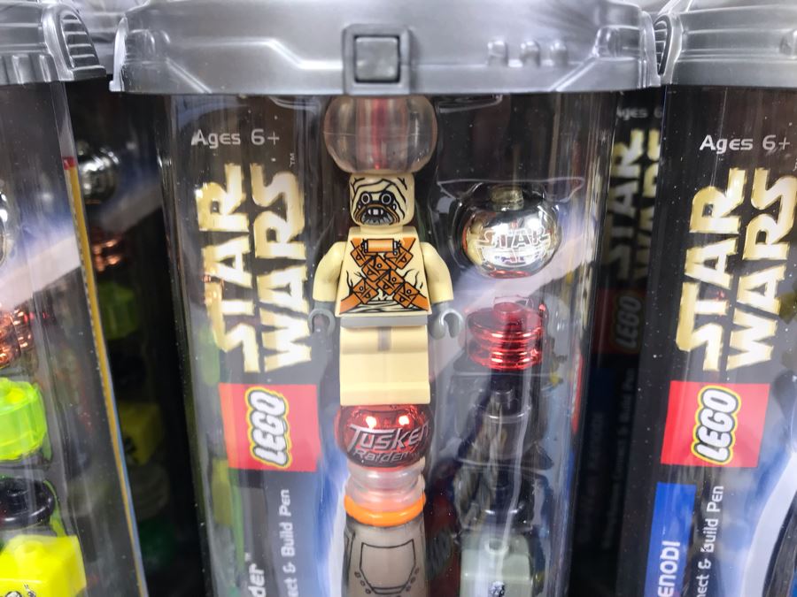 New 2003 LEGO Star Wars Writing System Writing System Pens: Yoda Pens, Tusken Raider Pens, Obi-Wan Kenobi Pens, Stormtrooper Pens, Paploo Pens, Luke Skywalker Pens Merchandiser Store Display By The CDM Company - 23 Pens Total - Missing One Paploo Pen [Photo 13]