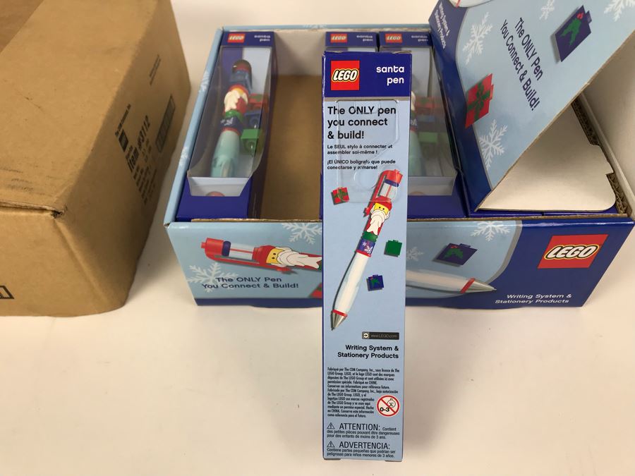 New 2004 LEGO Santa Christmas Writing System Pens Merchandiser Store Display By The CDM Company - 12 Pens [Photo 11]