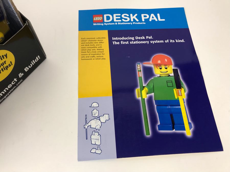 New 2002 LEGO Writing System Pens Merchandiser Store Display: Jack Stone Pens, Racers Pens, Belville Pens, Alpha Team Pens By The CDM Company - 24 Pens [Photo 28]