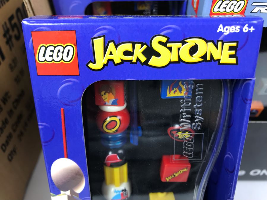 New 2002 LEGO Writing System Pens Merchandiser Store Display: Jack Stone Pens, Racers Pens, Belville Pens, Alpha Team Pens By The CDM Company - 24 Pens [Photo 6]