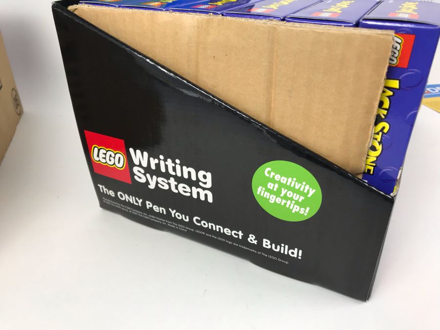New 2002 LEGO Writing System Pens Merchandiser Store Display: Jack Stone Pens, Racers Pens, Belville Pens, Alpha Team Pens By The CDM Company - 24 Pens [Photo 26]