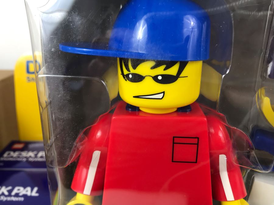 New 2002 LEGO Desk Pal Stationery System Merchandiser Store Display By The CDM Company - 12 Desk Pals [Photo 21]