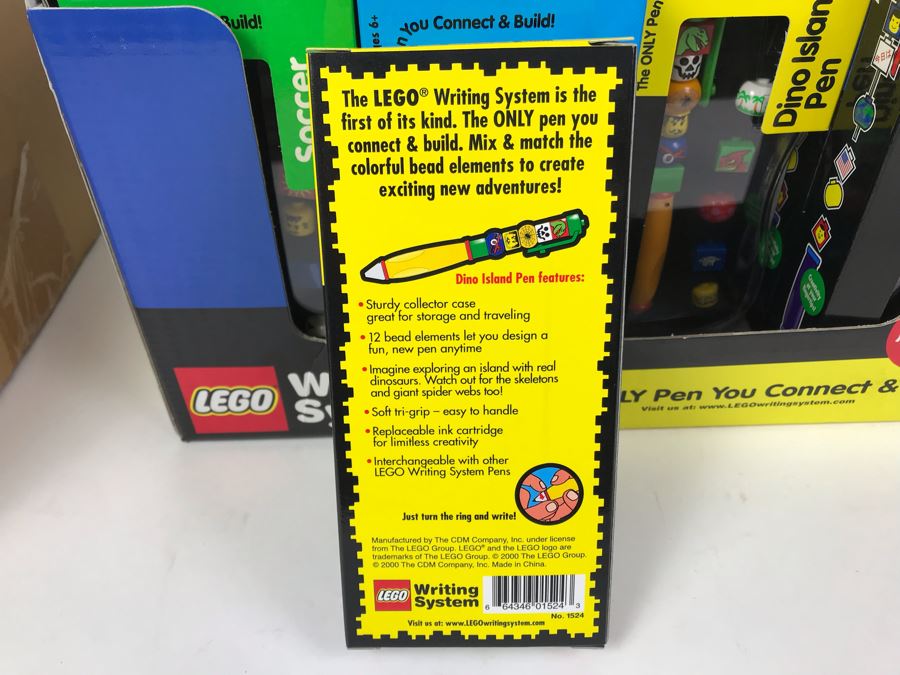 New 2000 LEGO Writing System Pens: Soccer Pens, Artic Pens, Dino Island Pens, World Pens Merchandiser Store Display By The CDM Company - 24 Pens [Photo 16]
