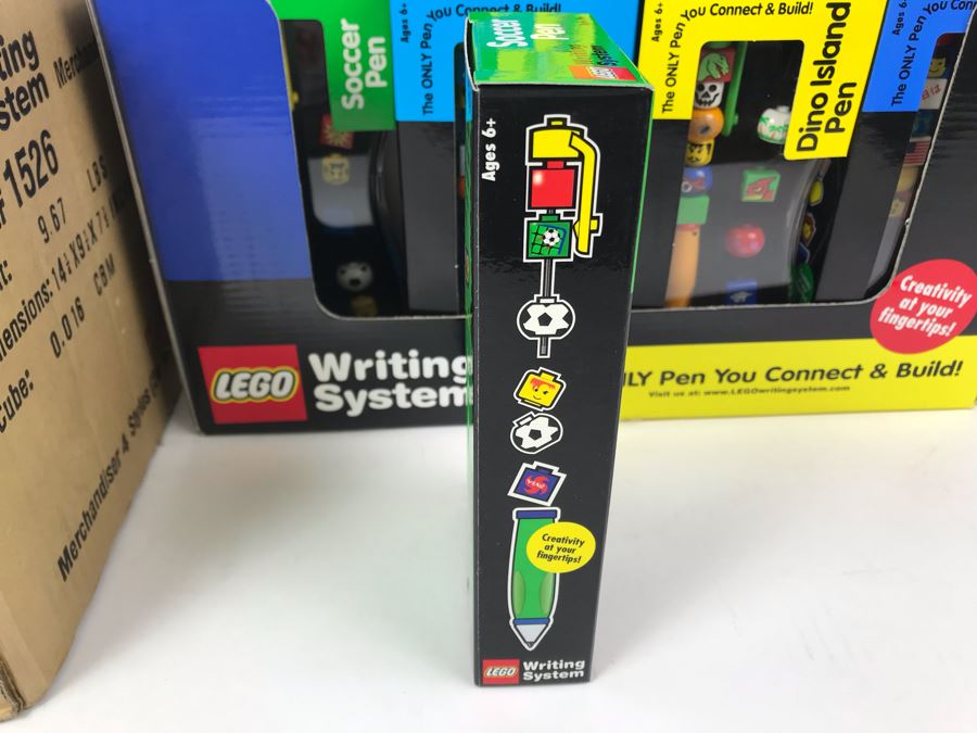 New 2000 LEGO Writing System Pens: Soccer Pens, Artic Pens, Dino Island Pens, World Pens Merchandiser Store Display By The CDM Company - 24 Pens [Photo 6]