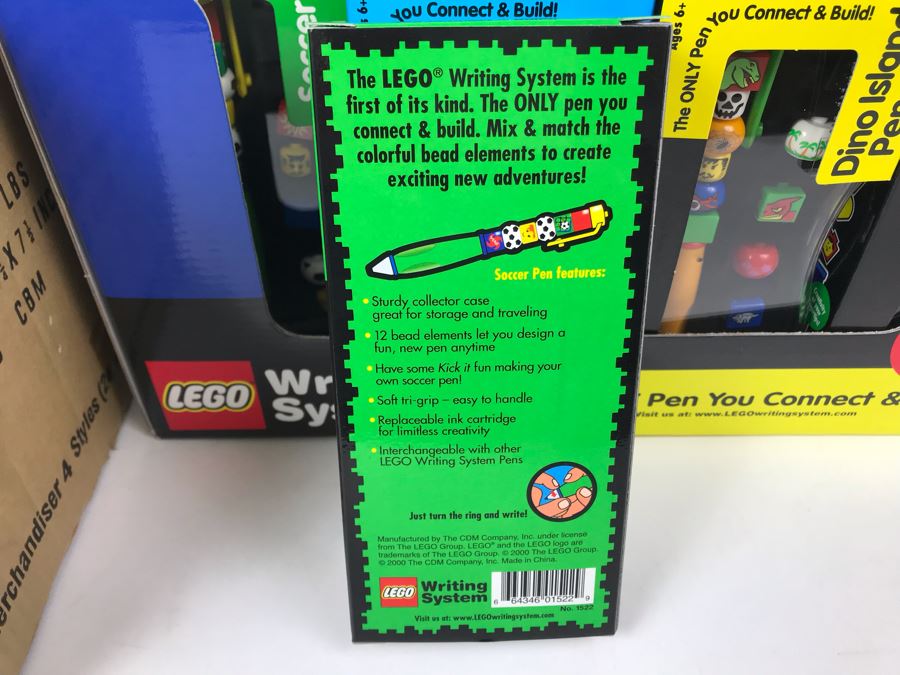 New 2000 LEGO Writing System Pens: Soccer Pens, Artic Pens, Dino Island Pens, World Pens Merchandiser Store Display By The CDM Company - 24 Pens [Photo 7]