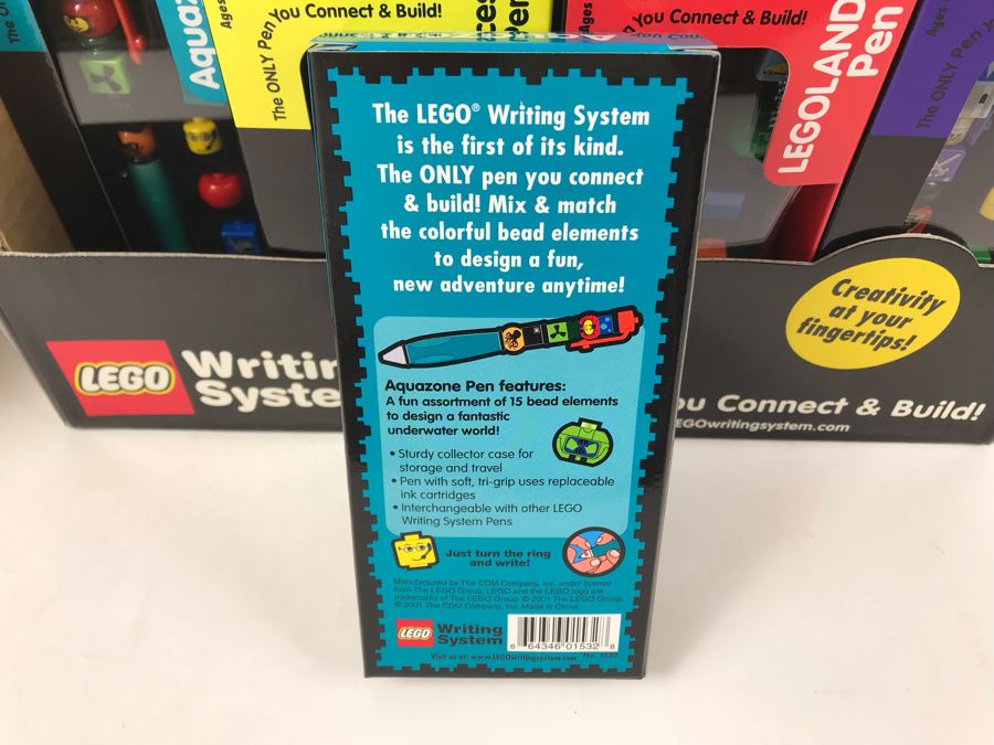 New 2001 LEGO Writing System Writing System Pens: Legoland Pen, Aquazone Pen, Faces Pen, Knights' Kingdom Pen Merchandiser Store Display By The CDM Company - 24 Pens [Photo 17]
