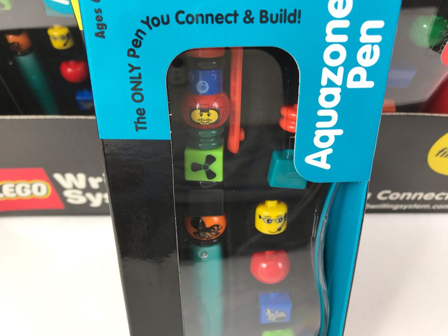 New 2001 LEGO Writing System Writing System Pens: Legoland Pen, Aquazone Pen, Faces Pen, Knights' Kingdom Pen Merchandiser Store Display By The CDM Company - 24 Pens [Photo 16]