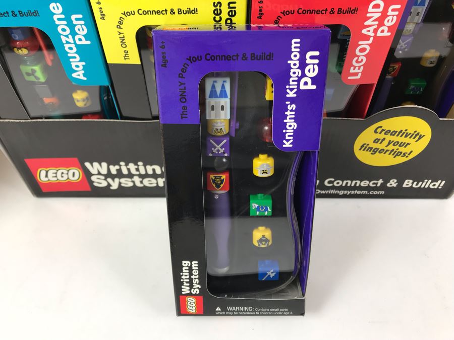 New 2001 LEGO Writing System Writing System Pens: Legoland Pen, Aquazone Pen, Faces Pen, Knights' Kingdom Pen Merchandiser Store Display By The CDM Company - 24 Pens [Photo 10]