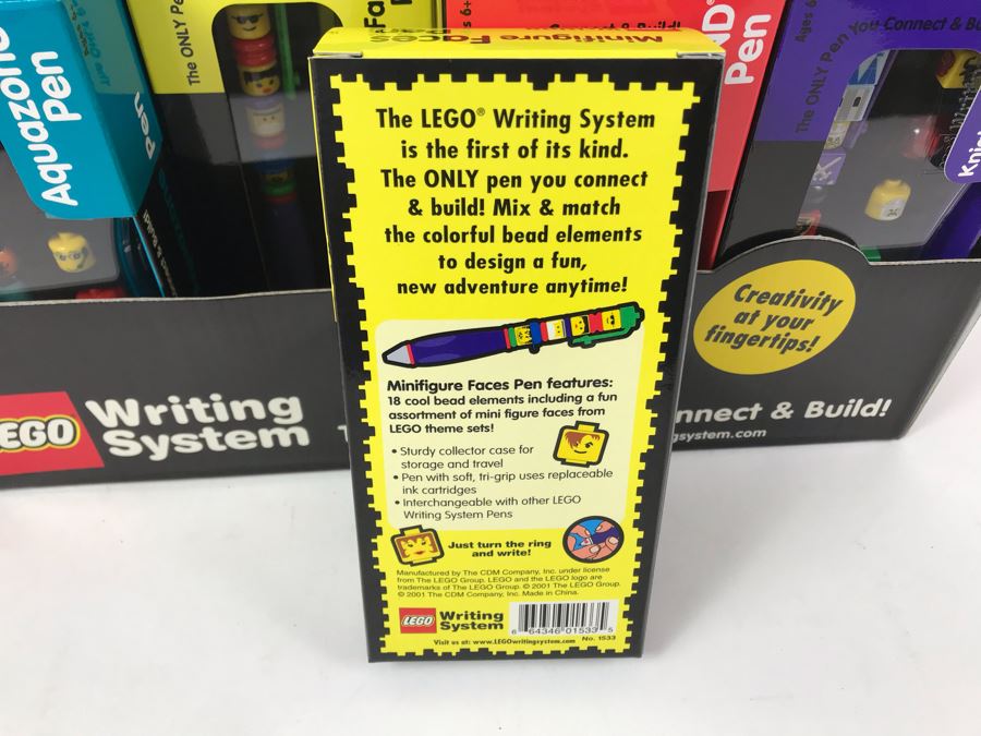 New 2001 LEGO Writing System Writing System Pens: Legoland Pen, Aquazone Pen, Faces Pen, Knights' Kingdom Pen Merchandiser Store Display By The CDM Company - 24 Pens [Photo 14]