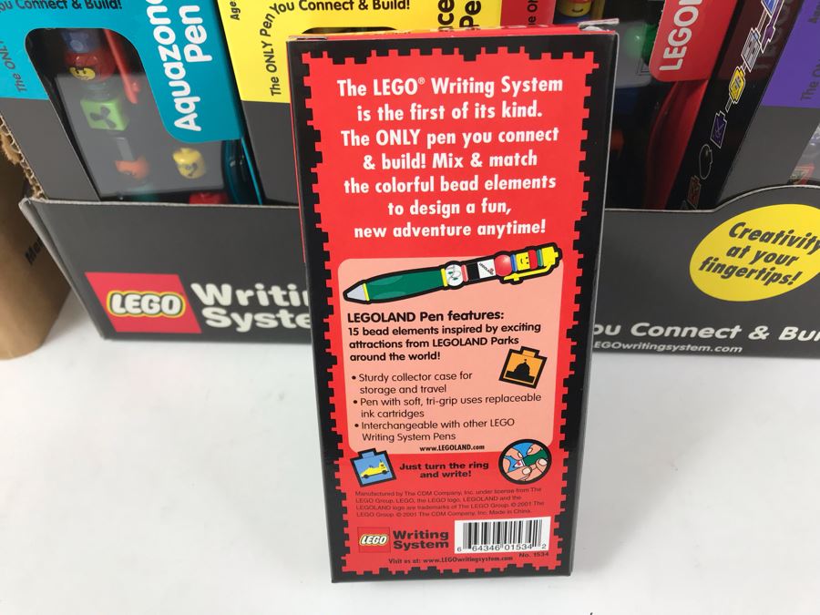 New 2001 LEGO Writing System Pens: Legoland Pen, Aquazone Pen, Faces Pen, Knights' Kingdom Pen Merchandiser Store Display By The CDM Company - 24 Pens [Photo 6]