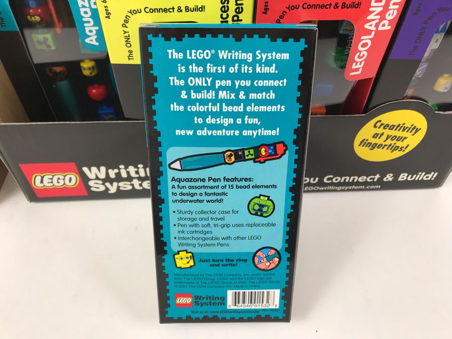 New 2001 LEGO Writing System Pens: Legoland Pen, Aquazone Pen, Faces Pen, Knights' Kingdom Pen Merchandiser Store Display By The CDM Company - 24 Pens [Photo 13]