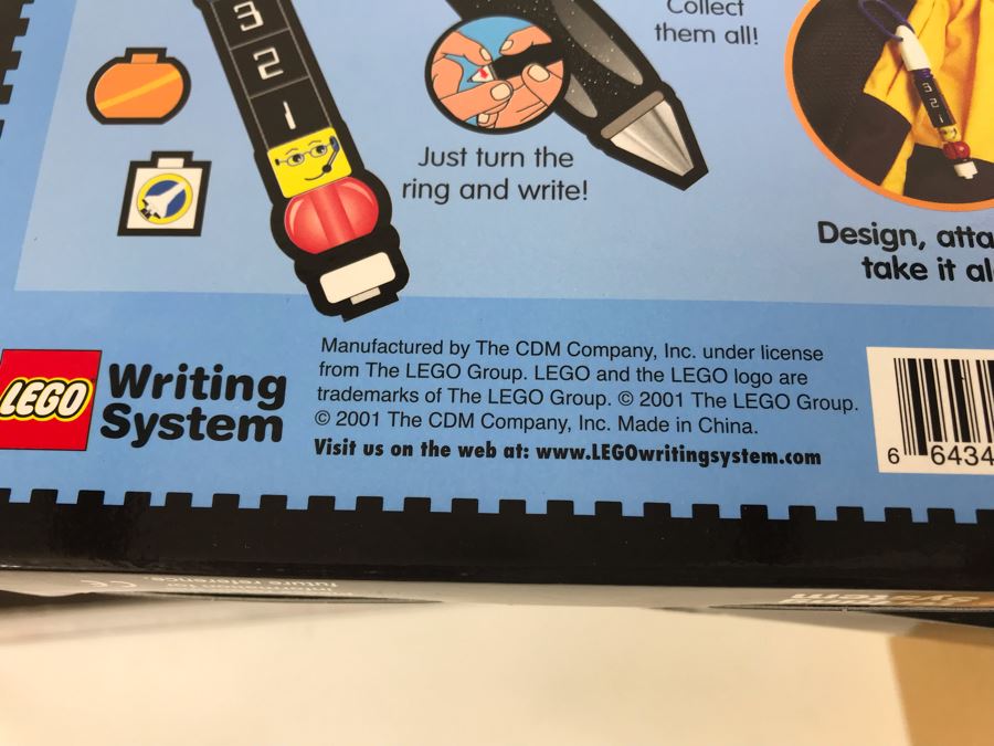 New 2001 LEGO Writing System Pen Packs: Life On Mars Pen Packs, Space Port Pen Packs, Dream Star Pen Packs, Safari Pen Packs, Alpha Pen Packs, Classic Pen Packs Merchandiser Store Display By The CDM Company - 12 Pen Packs [Photo 6]