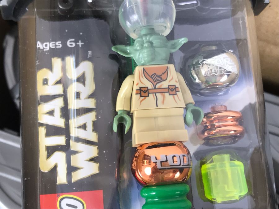 New 2003 LEGO Star Wars Yoda Writing System Pens By The CDM Company - 6 Pens [Photo 3]