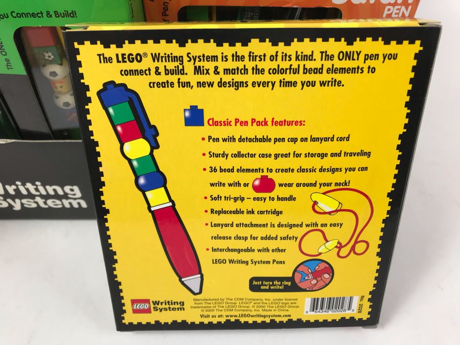 New 2000 LEGO Pens Multi-Pack Writing System Pens Merchandiser Store Display By The CDM Company - 19 Pens [Photo 6]