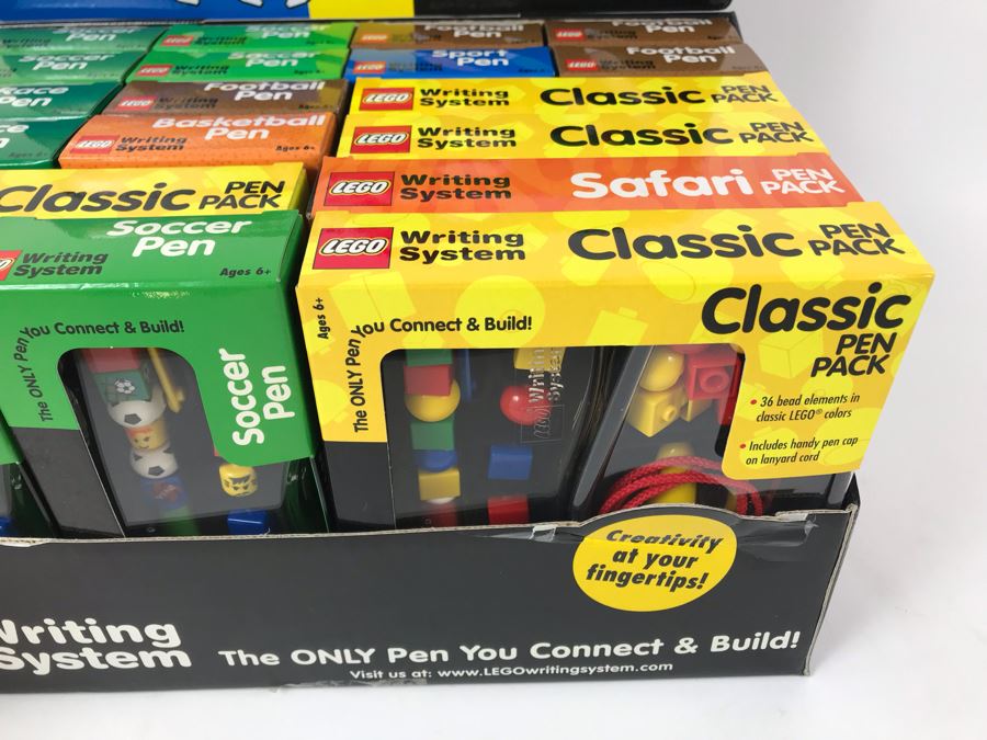 New 2000 LEGO Pens Multi-Pack Writing System Pens Merchandiser Store Display By The CDM Company - 19 Pens [Photo 4]