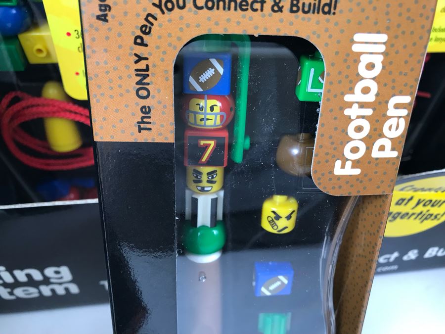 New 2000 LEGO Pens Multi-Pack Writing System Pens Merchandiser Store Display By The CDM Company - 19 Pens [Photo 20]