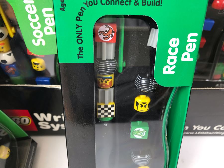 New 2000 LEGO Pens Multi-Pack Writing System Pens Merchandiser Store Display By The CDM Company - 19 Pens [Photo 14]