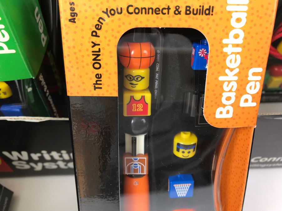 New 2000 LEGO Pens Multi-Pack Writing System Pens Merchandiser Store Display By The CDM Company - 19 Pens [Photo 17]