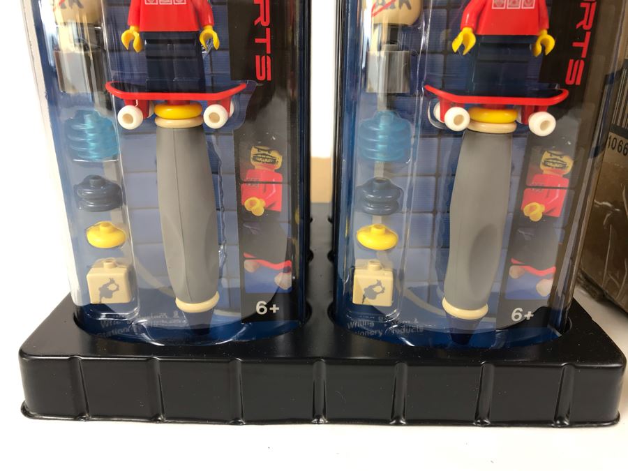 New 2003 LEGO Skateboard Boy Pens Writing System Pens By The CDM Company - 6 Pens [Photo 5]