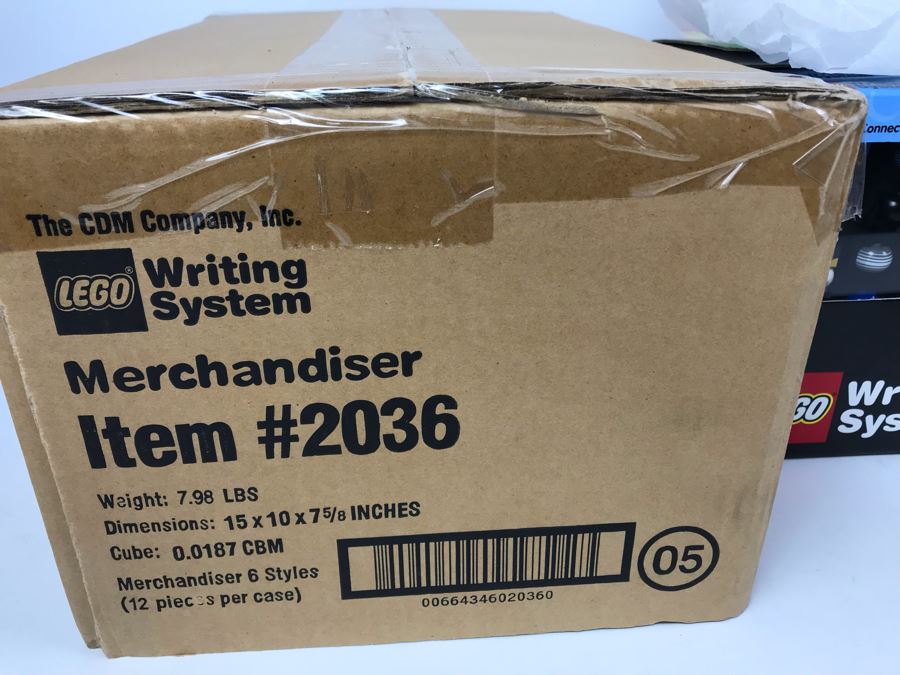 New 2001 LEGO Writing System Pen Packs: Life On Mars Pen Packs, Space Port Pen Packs, Dream Star Pen Packs, Safari Pen Packs, Alpha Pen Packs, Classic Pen Packs Merchandiser Store Display By The CDM Company - 12 Pen Packs [Photo 24]