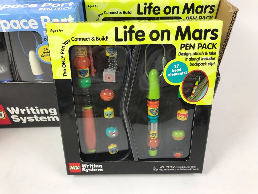 New 2001 LEGO Writing System Pen Packs: Life On Mars Pen Packs, Space Port Pen Packs, Dream Star Pen Packs, Safari Pen Packs, Alpha Pen Packs, Classic Pen Packs Merchandiser Store Display By The CDM Company - 12 Pen Packs [Photo 7]