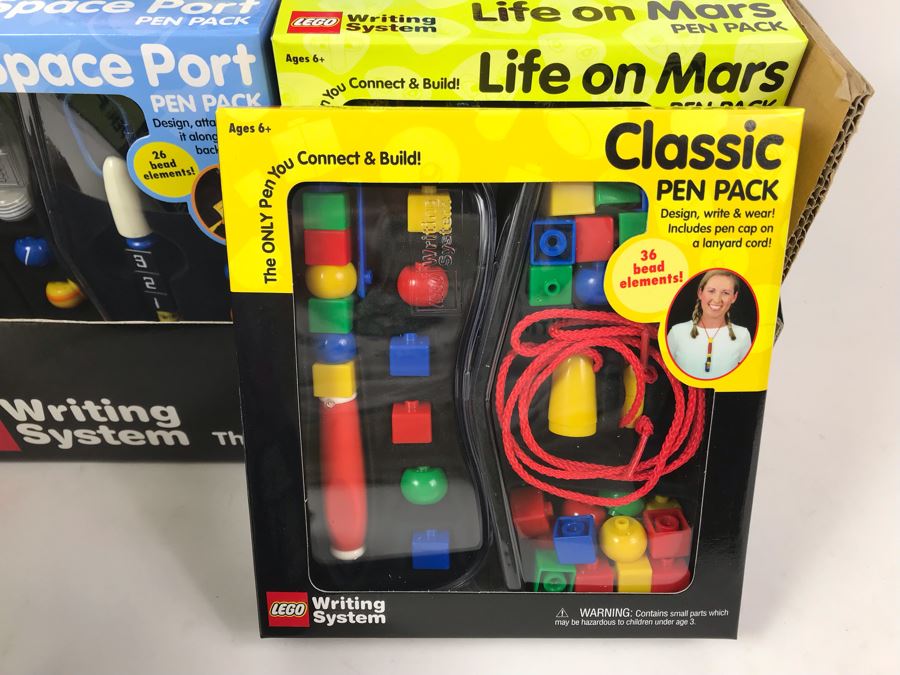 New 2001 LEGO Writing System Pen Packs: Life On Mars Pen Packs, Space Port Pen Packs, Dream Star Pen Packs, Safari Pen Packs, Alpha Pen Packs, Classic Pen Packs Merchandiser Store Display By The CDM Company - 12 Pen Packs [Photo 17]
