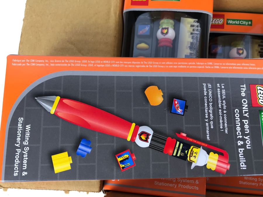 New 2004 LEGO World City Pens Writing System Pens By The CDM Company - 6 Pens [Photo 5]