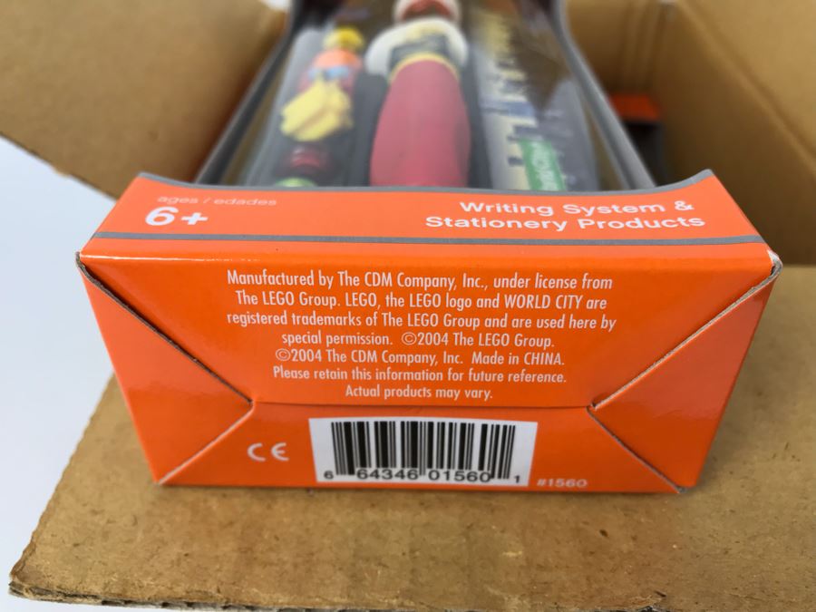 New 2004 LEGO World City Pens Writing System Pens By The CDM Company - 6 Pens [Photo 6]