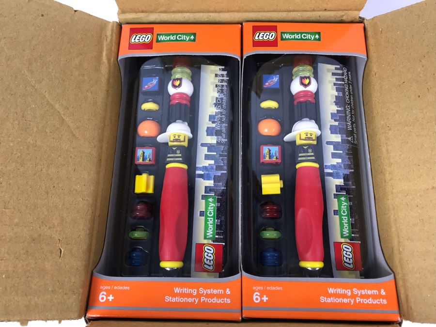 New 2004 LEGO World City Pens Writing System Pens By The CDM Company - 6 Pens [Photo 1]
