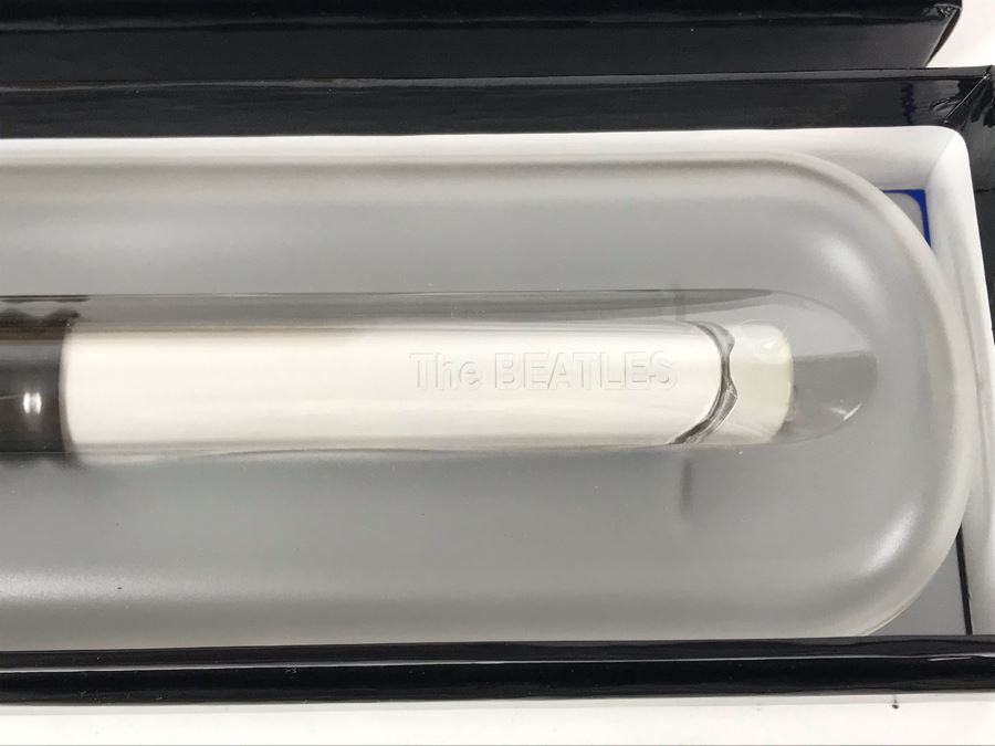 New The Beatles White Album Limited Edition Individually Numbered Collectible Memorabilia Pod Pens - 8 Pens [Photo 5]