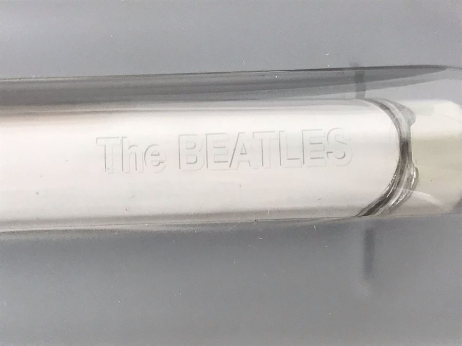 New The Beatles White Album Limited Edition Individually Numbered Collectible Memorabilia Pod Pens - 8 Pens [Photo 6]
