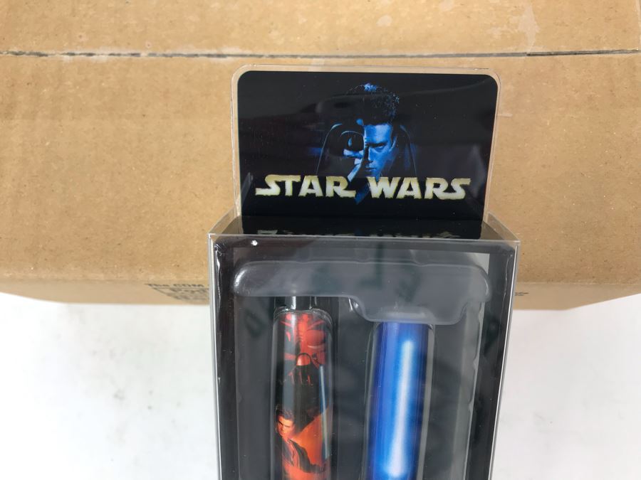 New Sealed Box Of (4) 2004 Star Wars Comic-Con Limited Edition Individually Numbered Collectible Memorabilia Pod Pens Plus One Loose Pen - 5 Pens [Photo 5]