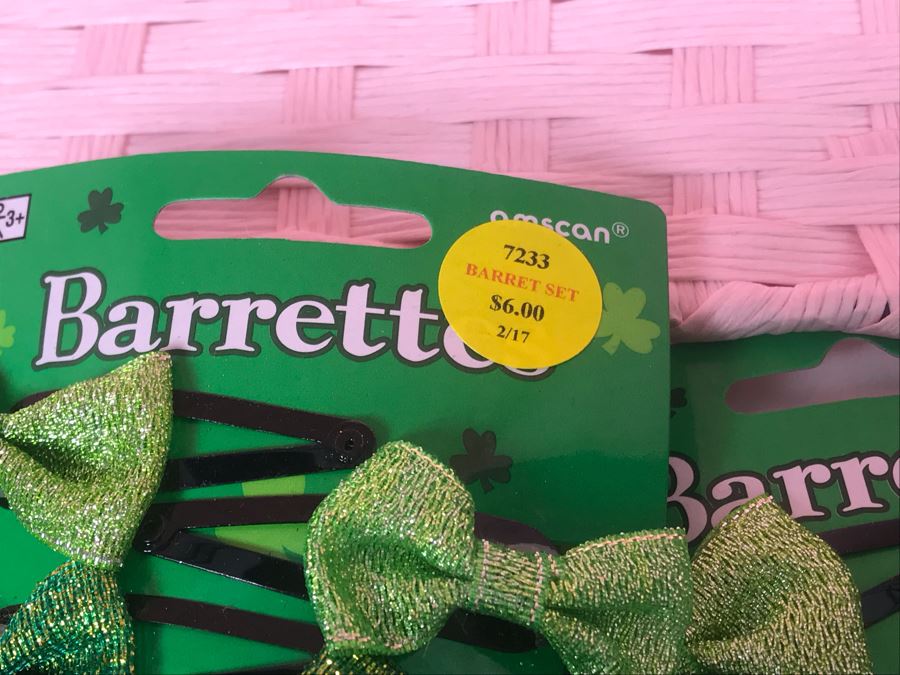 Just Added - Ireland Lot With Keychains, Key Fobs, Patches, Irish Barrettes, Irish Shoe Laces, Irish Bandanas, (2) Irish Dog Collars, Irish Dog Leash And Pink Basket - See Photos [Photo 14]