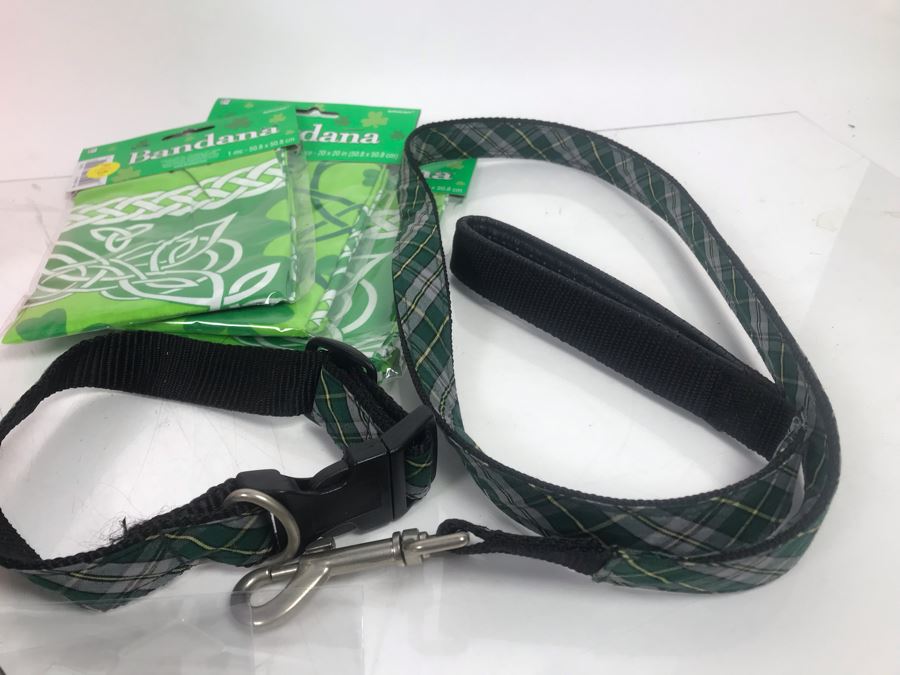 Just Added - Ireland Lot With Keychains, Key Fobs, Patches, Irish Barrettes, Irish Shoe Laces, Irish Bandanas, (2) Irish Dog Collars, Irish Dog Leash And Pink Basket - See Photos [Photo 20]