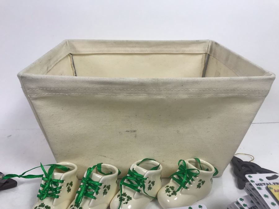 Just Added - Ireland Lot With (30) Irish Fridge Magnets, (4) Baby Boot Ornaments, (2) Trinity Ornaments And Canvas Basket Retails Over $300 [Photo 17]