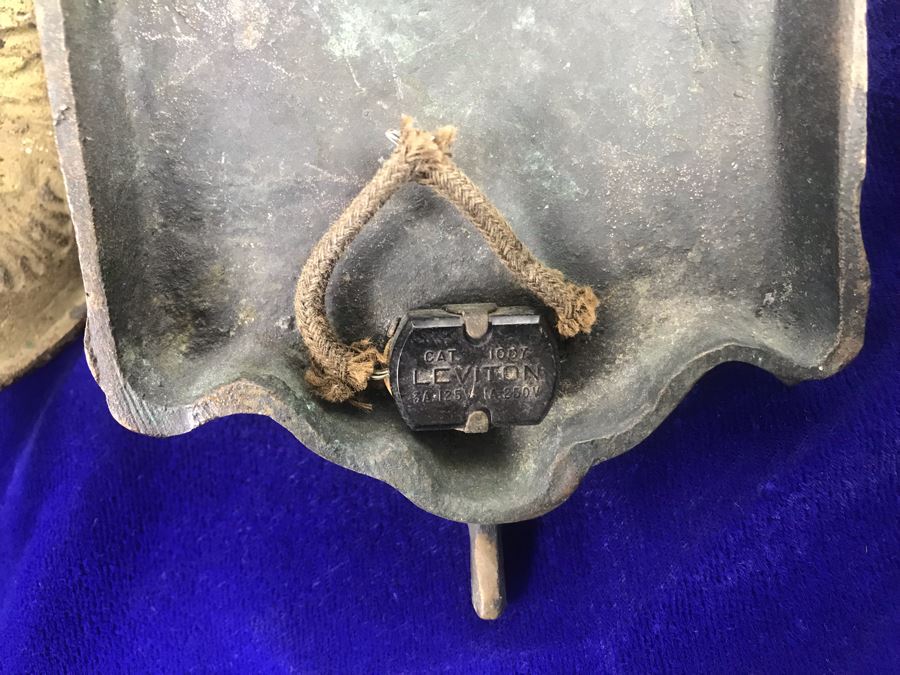 Just Added - Set Of (3) Vintage Brass Wall Sconces [Photo 15]