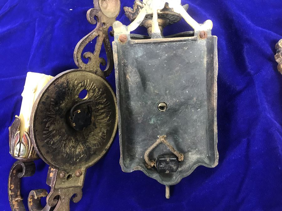 Just Added - Set Of (3) Vintage Brass Wall Sconces [Photo 17]