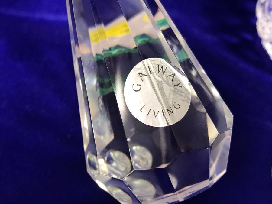 Just Added - Galway Crystal Perfume Dabber, Sitting Cat And Sitting Dog Retails $135 [Photo 6]