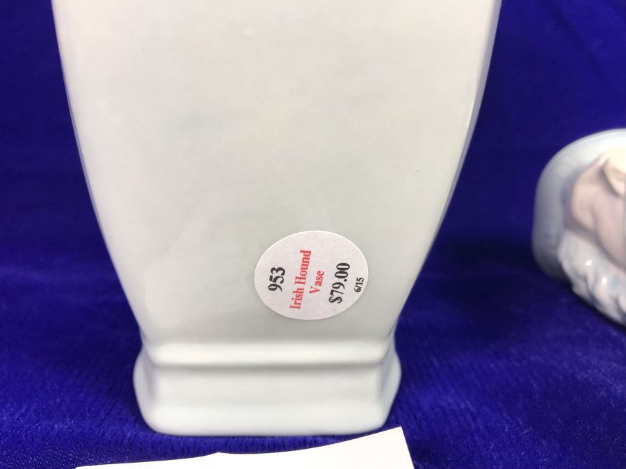 Just Added - Cyril Cullen Of Farney Castle Face Of Shannon Vase And Irish Hound Vase Retails $138 [Photo 9]